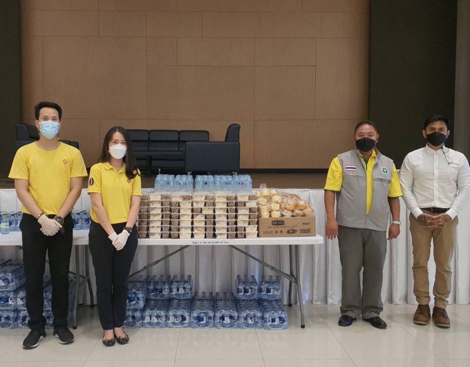 เจริญสิน แอสเสท ร่วมสร้างภูมิคุ้มกันหมู่ ส่งอาหารจากใจ หนุนเจ้าหน้าที่สาธารณสุขฉีดวัคซีนให้ ปชช.