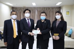 พิธีลงนามสัญญาผลิตภัณฑ์สมุนไพรเจลล้างหน้าผสมสารสกัดมะหาด